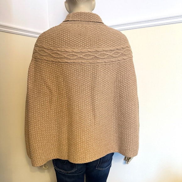 Barbour knitted poncho - Picture 9 of 14